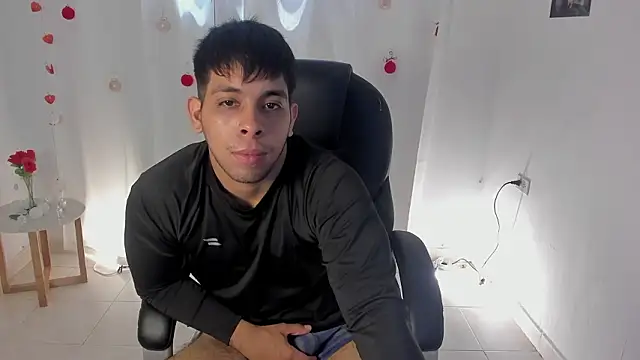 Snapshot of shooting_wilson chatting on 02/26/26, 05:12 shooting wilson online show from 02/26/26, 05:12