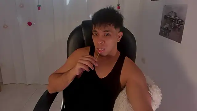 Snapshot of shooting_wilson chatting on 03/06/26, 06:26 shooting wilson online show from 03/06/26, 06:26