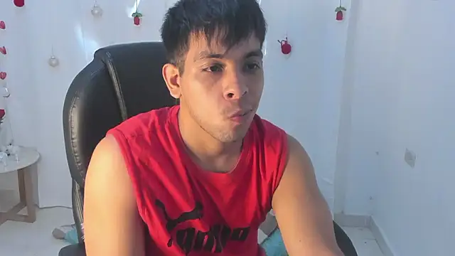 Snapshot of shooting_wilson chatting on 03/22/26, 06:22 shooting wilson online show from 03/22/26, 06:22