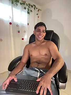 Snapshot of shooting_wilson chatting on 04/06/26, 06:09 shooting wilson online show from 04/06/26, 06:09