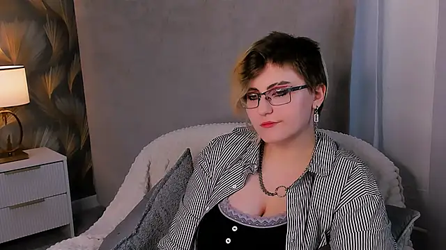 Snapshot of ABSI_GLITCH chatting on 02/11/26, 06:07 ABSI GLITCH online show from 02/11/26, 06:07