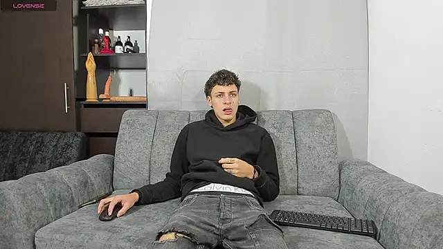 Two sexboys online show from 02/08/26, 07:39