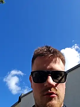 Snapshot of christian9pppp chatting on 03/12/26, 09:59 christian9pppp online show from 03/12/26, 09:59