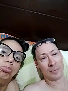 Snapshot of ESTEFIKIS chatting on 02/14/26, 03:36 ESTEFIKIS online show from 02/14/26, 03:36