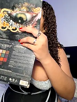 curly girl 31 online show from 04/12/26, 10:48