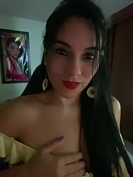 Snapshot of Miaswwe chatting on 06/25/26, 11:53 Miaswwe online show from 06/25/26, 11:53