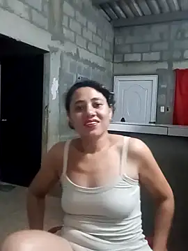 allexa gomez online show from 04/17/26, 04:48