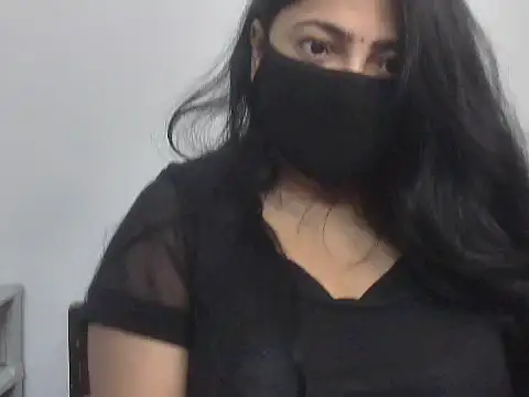 Snapshot of GaggingGirl_ chatting on 03/22/26, 02:53 GaggingGirl online show from 03/22/26, 02:53