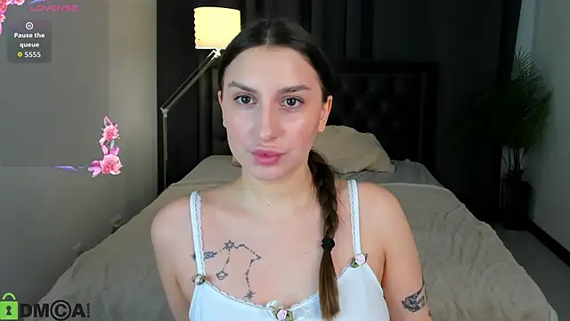 Snapshot of Celine_Coello chatting on 03/03/26, 03:56 Celine Coello online show from 03/03/26, 03:56