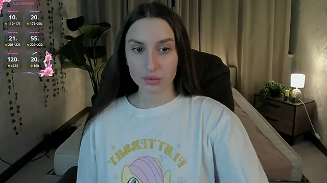 Snapshot of Celine_Coello chatting on 03/17/26, 03:55 Celine Coello online show from 03/17/26, 03:55