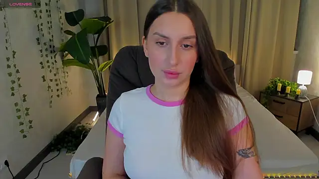 Snapshot of Celine_Coello chatting on 03/22/26, 03:54 Celine Coello online show from 03/22/26, 03:54