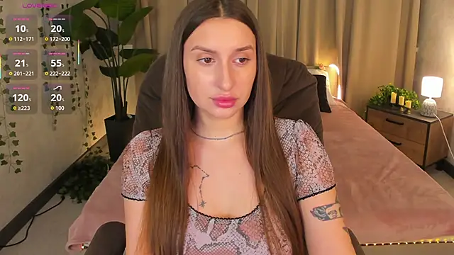 Snapshot of Celine_Coello chatting on 04/06/26, 04:46 Celine Coello online show from 04/06/26, 04:46