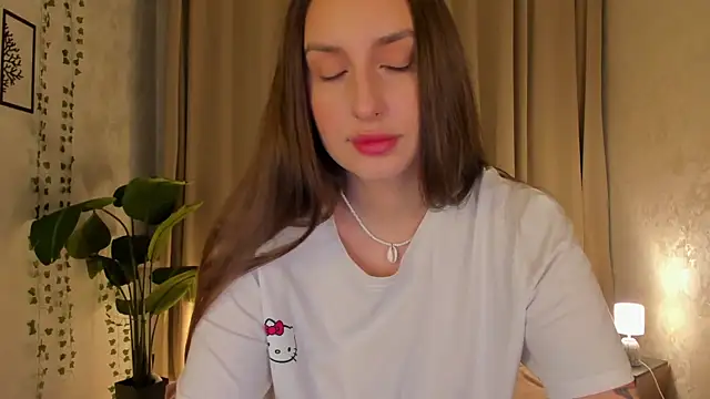 Snapshot of Celine_Coello chatting on 04/22/26, 03:53 Celine Coello online show from 04/22/26, 03:53