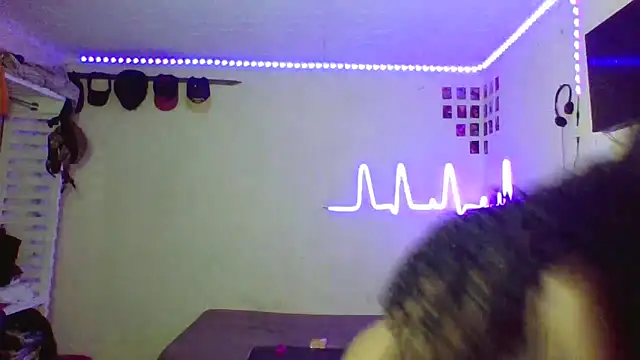 Snapshot of BZ2023 chatting on 03/13/26, 12:39 BZ2023 online show from 03/13/26, 12:39