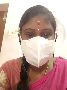 Snapshot of Tamil_Nathiya1 chatting on 04/10/26, 05:45 Tamil Nathiya1 online show from 04/10/26, 05:45