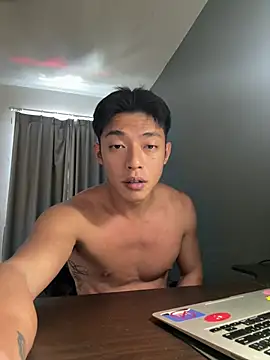 Yooo17 online show from 03/07/26, 04:20