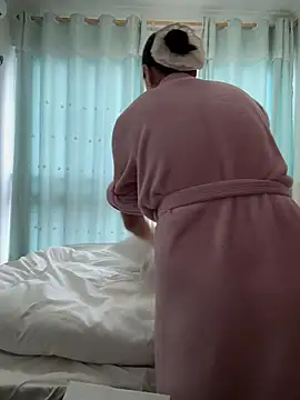 Snapshot of ruanruan05 chatting on 03/28/26, 01:49 ruanruan05 online show from 03/28/26, 01:49