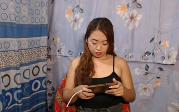 pinay mayahiga online show from 02/20/26, 06:37