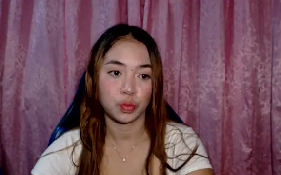 pinay mayahiga online show from 05/11/26, 02:34