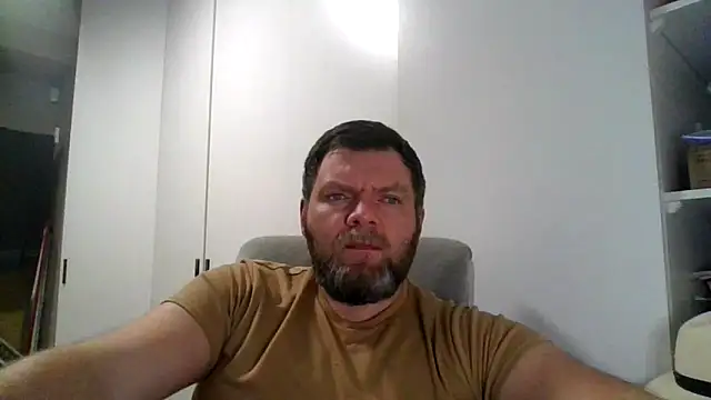 Snapshot of Hot_Adonis chatting on 03/16/26, 10:58 Hot Adonis online show from 03/16/26, 10:58