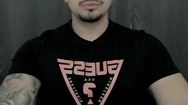 Snapshot of TONYWILSONN chatting on 03/16/26, 05:35 TONYWILSONN online show from 03/16/26, 05:35