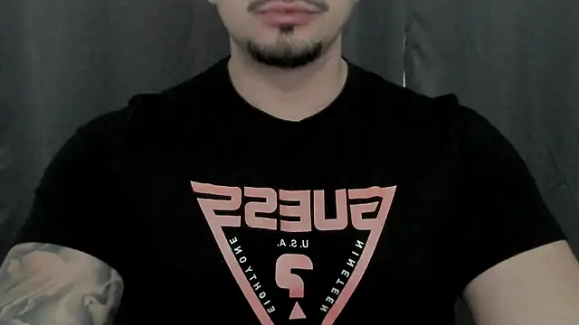 Snapshot of TONYWILSONN chatting on 03/16/26, 05:44 TONYWILSONN online show from 03/16/26, 05:44