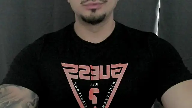 Snapshot of TONYWILSONN chatting on 03/20/26, 06:29 TONYWILSONN online show from 03/20/26, 06:29