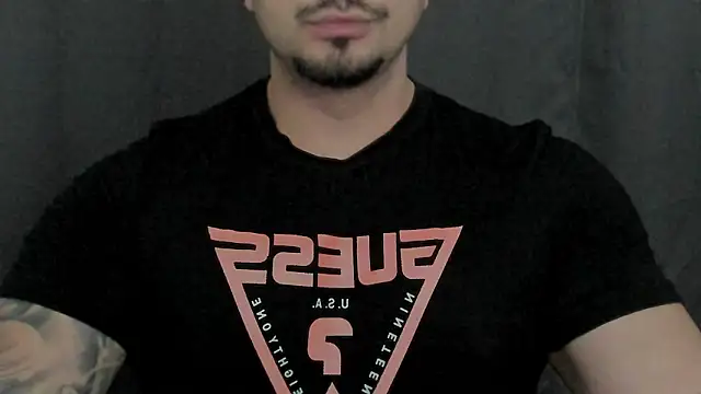 Snapshot of TONYWILSONN chatting on 03/28/26, 06:02 TONYWILSONN online show from 03/28/26, 06:02