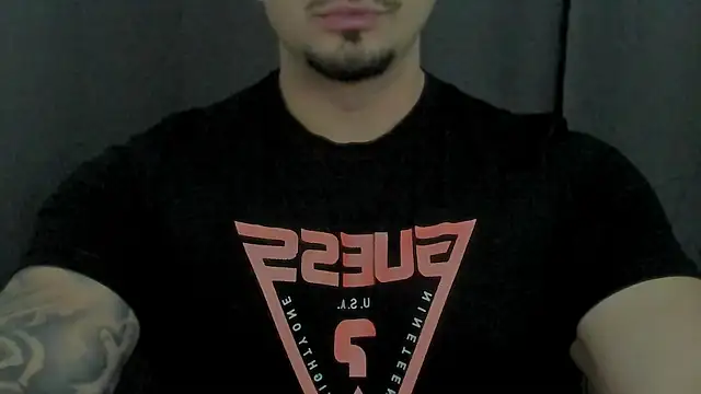 Snapshot of TONYWILSONN chatting on 04/09/26, 05:18 TONYWILSONN online show from 04/09/26, 05:18