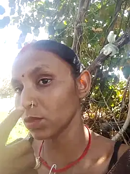 Snapshot of Juli_rathore chatting on 03/06/26, 06:10 Juli rathore online show from 03/06/26, 06:10