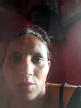 Snapshot of Juli_rathore chatting on 04/27/26, 07:17 Juli rathore online show from 04/27/26, 07:17