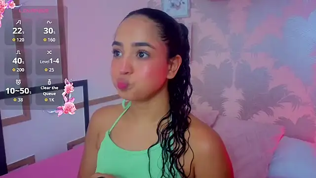 Emma Thompssonn online show from 05/27/26, 12:13