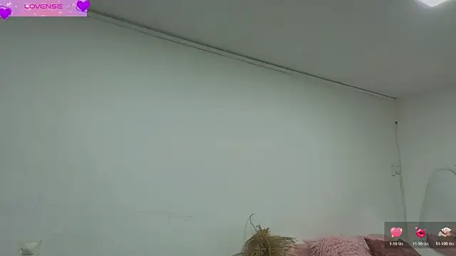 Snapshot of fransheskarossi chatting on 07/03/26, 11:27 fransheskarossi online show from 07/03/26, 11:27