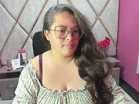 Sarah Boobs  online show from 04/11/26, 03:33