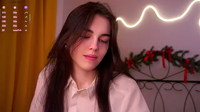 Snapshot of MirnaTellado chatting on 02/14/26, 06:26 MirnaTellado online show from 02/14/26, 06:26