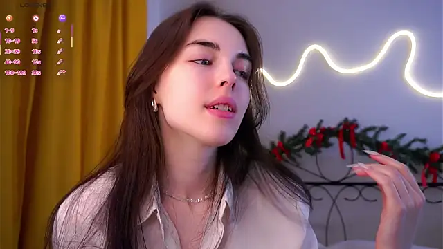 Snapshot of MirnaTellado chatting on 02/16/26, 06:04 MirnaTellado online show from 02/16/26, 06:04