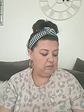 Nova-iswiserx online show from 03/31/26, 10:15