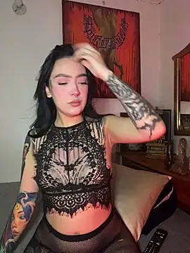 Snapshot of PUFF_BUNNY chatting on 03/06/26, 01:29 PUFF BUNNY online show from 03/06/26, 01:29