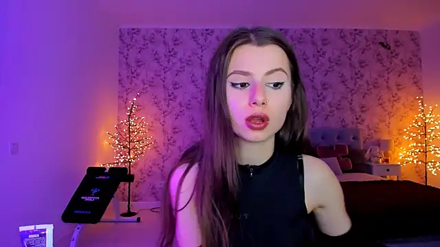 Hot Molly5 online show from 03/08/26, 02:15