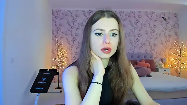 Hot Molly5 online show from 04/07/26, 09:32