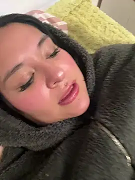 Nailealipsglossy online show from 02/22/26, 09:46