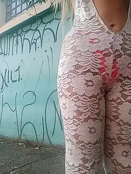 Snapshot of JenniferBrazil chatting on 04/23/26, 07:27 JenniferBrazil online show from 04/23/26, 07:27