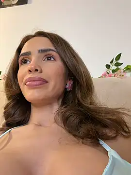 Snapshot of AyanaLys chatting on 03/23/26, 06:01 AyanaLys online show from 03/23/26, 06:01