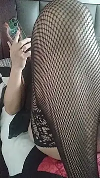 Linamadura online show from 04/14/26, 02:34