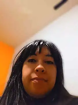 AriannaPenaxo online show from 05/01/26, 08:24
