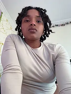 Snapshot of Ebony_love07 chatting on 05/20/26, 09:10 Ebony love07 online show from 05/20/26, 09:10
