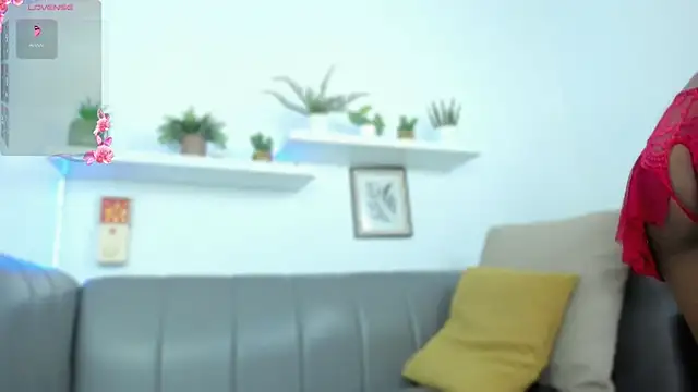 Amira Alzahra online show from 04/07/26, 05:24