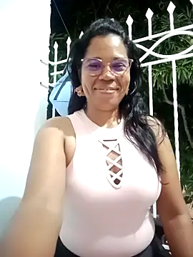 Snapshot of Yandris_1212 chatting on 01/19/26, 01:31 Yandris 1212 online show from 01/19/26, 01:31