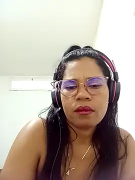 Snapshot of Yandris_1212 chatting on 01/31/26, 10:30 Yandris 1212 online show from 01/31/26, 10:30