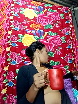 Snapshot of Yandris_1212 chatting on 02/02/26, 11:25 Yandris 1212 online show from 02/02/26, 11:25